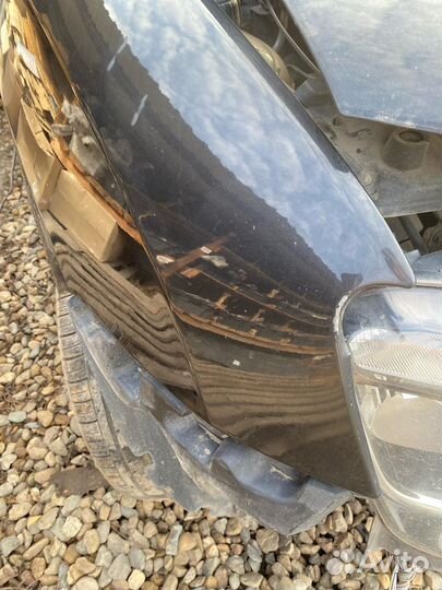 Крыло переднее правое Renault Duster