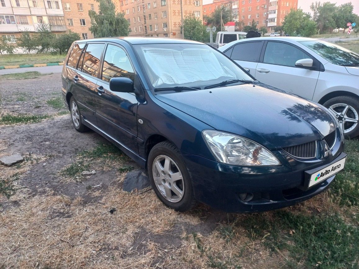 Mitsubishi Lancer: фото владельца