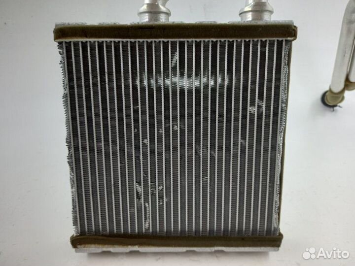 Радиатор печки передний Nissan Serena CC25 MR20