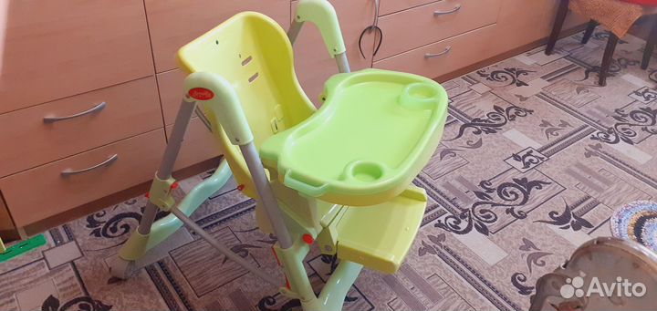 Стульчик для кормления