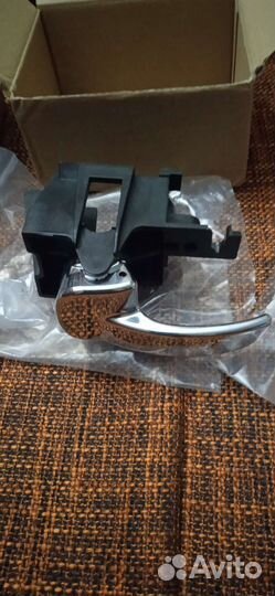 Ручка двери внутренней левой правой Pathfinder R51