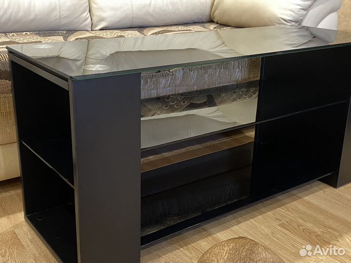 Тумба под телевизор