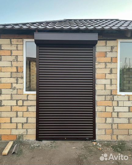 Рольставни на двери