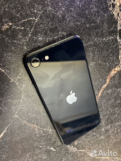 iPhone SE (2022), 64 ГБ