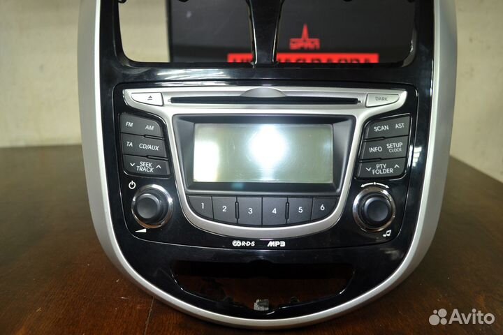 Штатная магнитола Hyundai Solaris