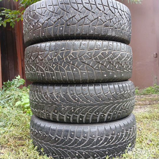 Bridgestone Blizzak Spike-02 175/65 R14