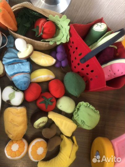 Наборы фруктов, овощей, тортов и кастрюль икеа