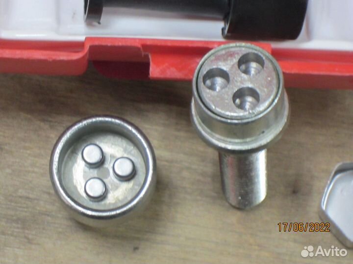 Секретки на колёса