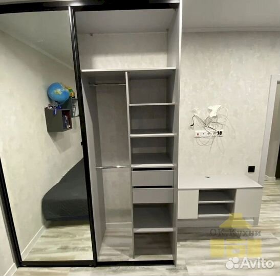 Стенка в гостиную