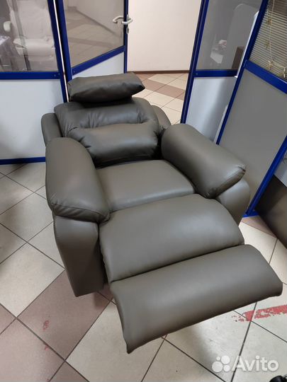 Кресло Реклайнер с подушкой