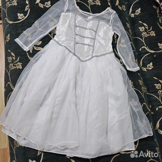 Платья на новорождённую девочку