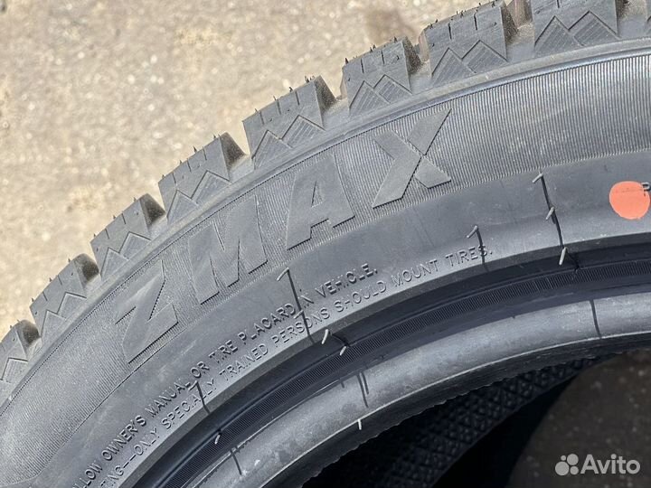 Zmax Winternova Stud II 235/35 R19 120T