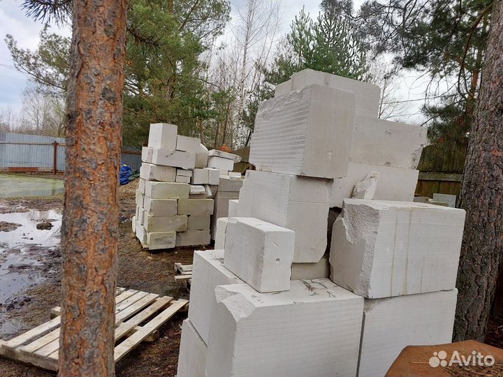 Блок газосиликатный d500