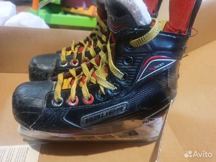 Хоккейные коньки bauer