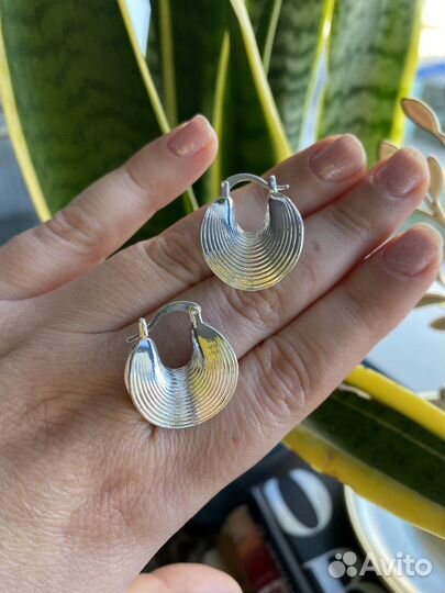 Дизайнерские серьги