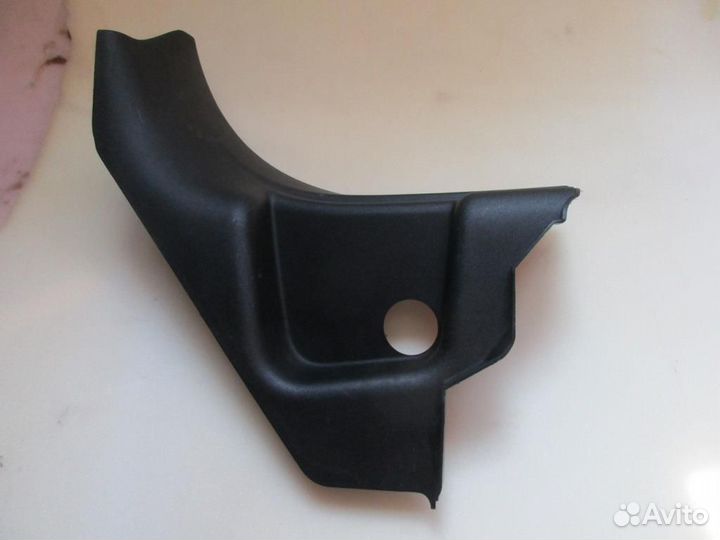 Накладки передних стоек Range Rover Sport 2 L494