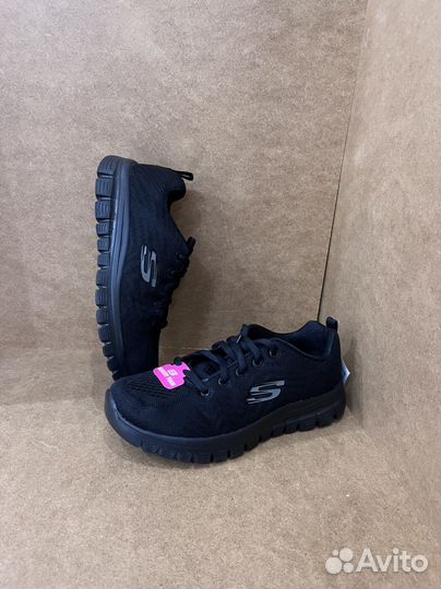 Новые женские кроссовки Skechers 36,37,38,40,41,43
