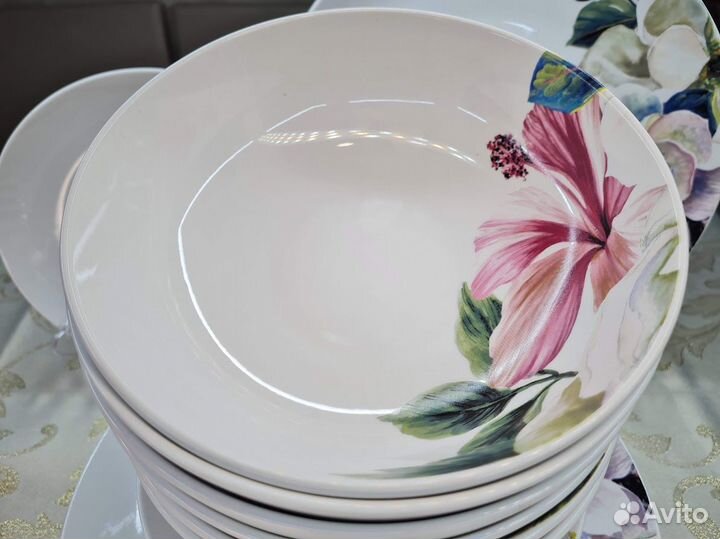 Тарелки серии Магнолия: суповые, обеденные, десерт