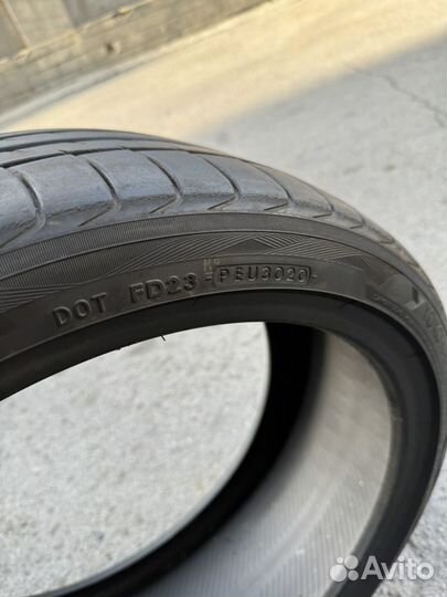 Yokohama Advan Sport V105 245/35 R19 93Y