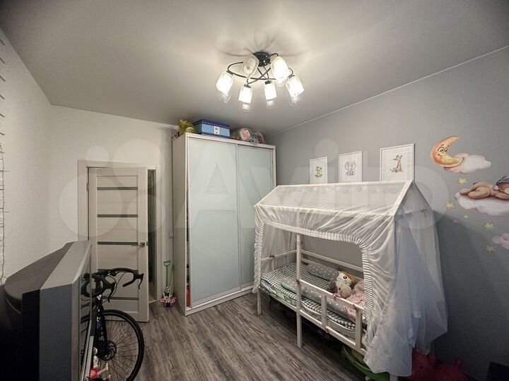 2-к. квартира, 53 м², 1/2 эт.