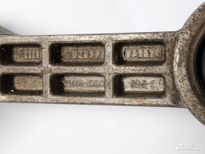 Опора двигателя задняя Kia Rio седан 2014