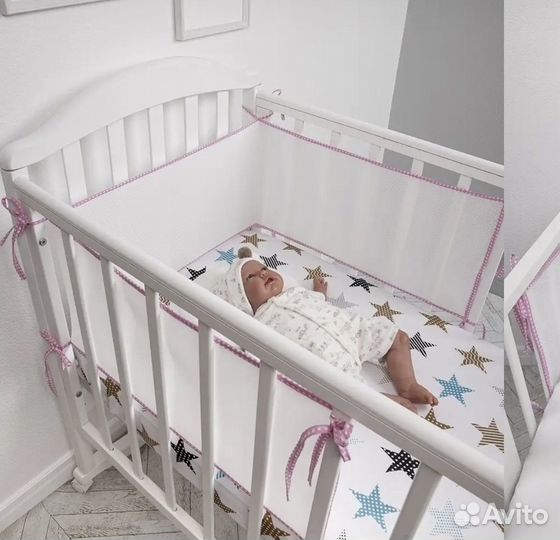 Бортик в кроватку