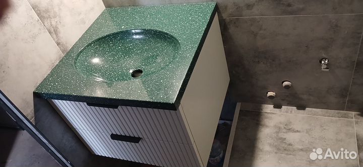 Столешница в ванную из акрила на заказ