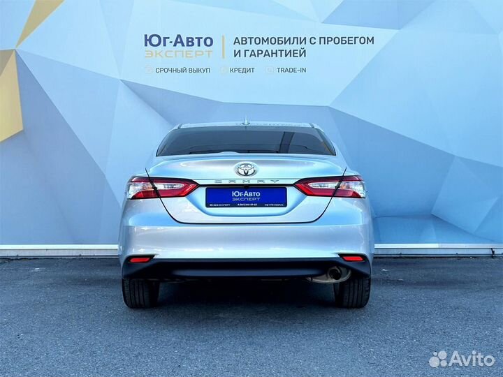 Toyota Camry 2.0 CVT, 2021, 19 500 км