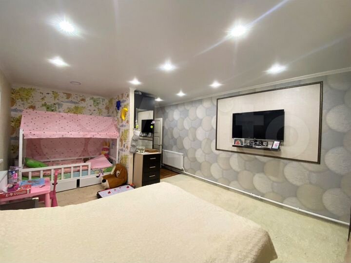 Дом 70 м² на участке 2,2 сот.