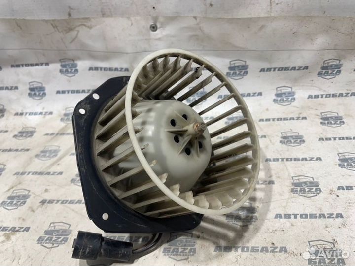 Моторчик печки Daewoo Nexia N150