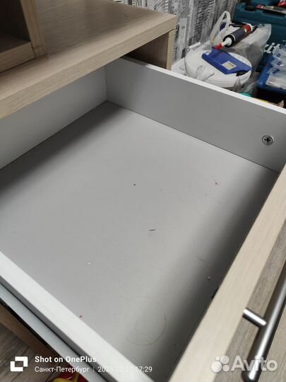 Письменный стол