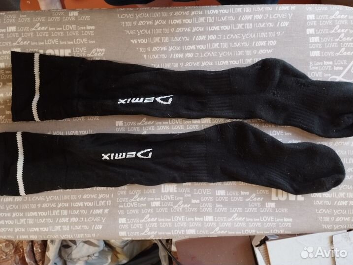 Футбольные щитки детские