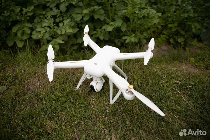 Квадрокоптер Xiaomi MI Drone 4K