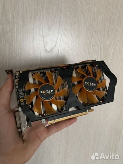 Игровая видеокарта GTX 760 2Gb