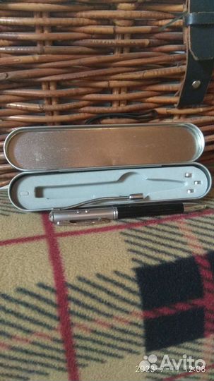 Ручка фонарик лазерная указка