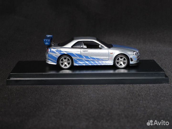 Hot Wheels Nissan Skyline GT-R R34 FF custom 1/64