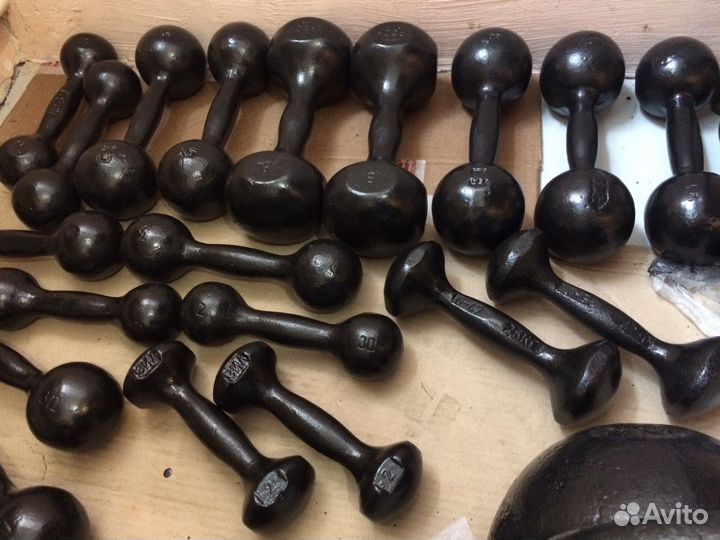 Гантели 1; 1,5; 2, 2,5, 3, 4, 5,6 кг