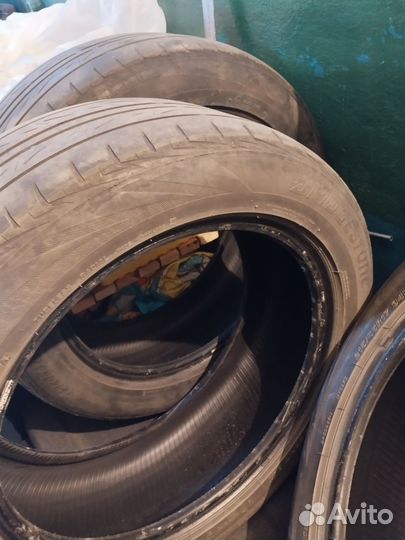 Bridgestone MY-02 Sporty Style 215/55 R17 94V