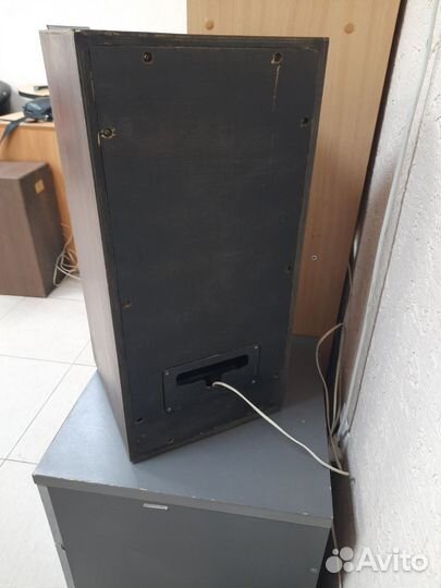 Акустические колонки большие и мощные