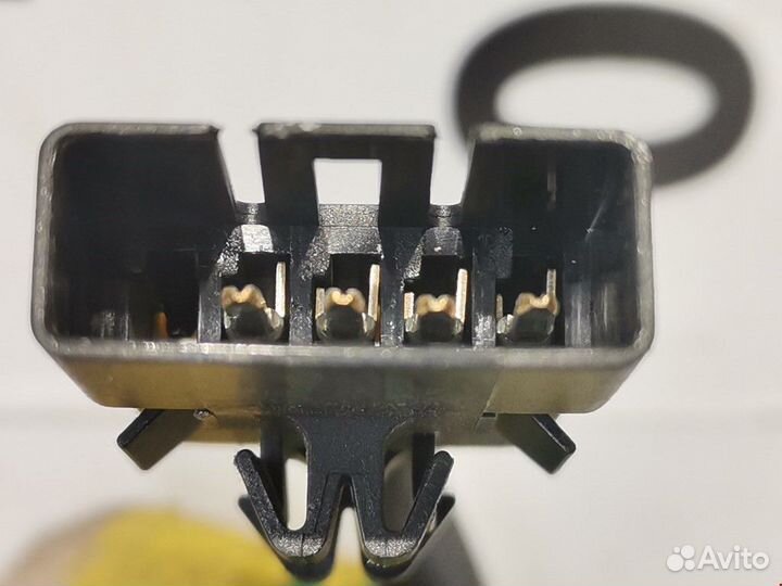 Блок управления стеклоподъемниками Opel Tigra 1996