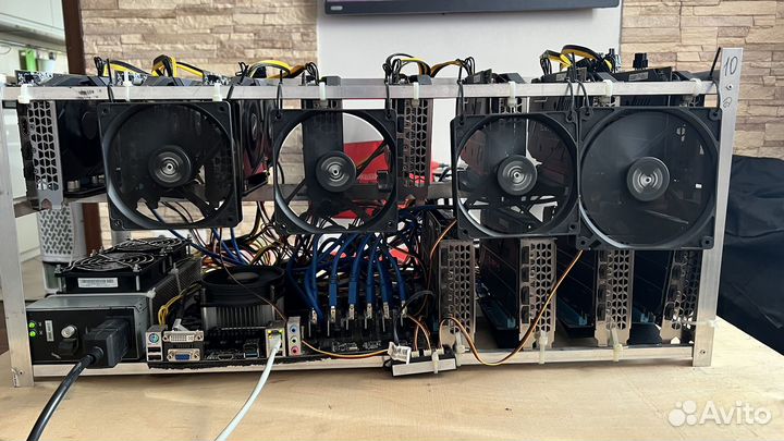 Майнинг ферма 12 видеокарт GeForce GTX 1660 super