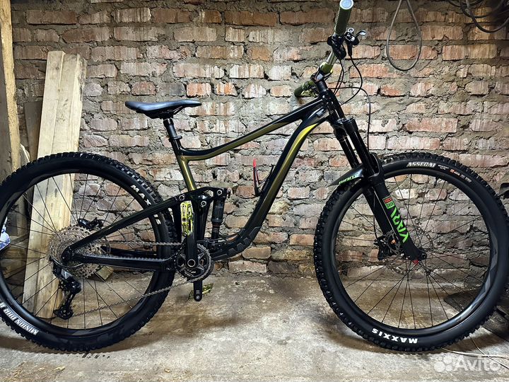 Велосипед двухподвес Giant reign 2,размер L