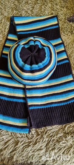 Комплекты: шапка+шарф,кепи,береты