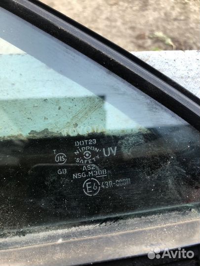 Toyota camry 40 стекло задней левой двери