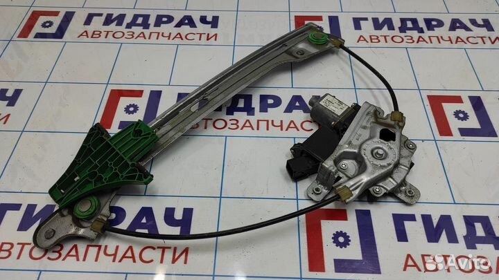 Стеклоподъемник задний правый Geely Emgrand EC7 1067001533. В сборе