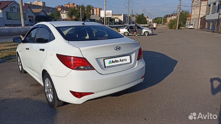 Hyundai Solaris 1.4 МТ, 2014, 199 000 км