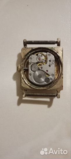 Часы слава СССР женские