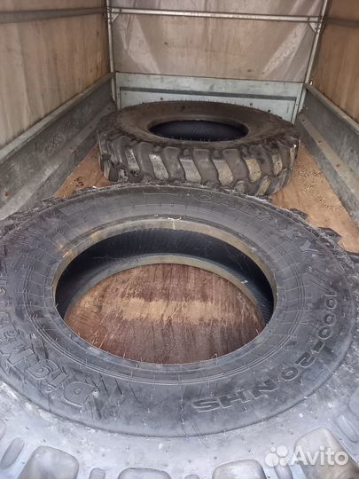 Продать шины на экскаватор