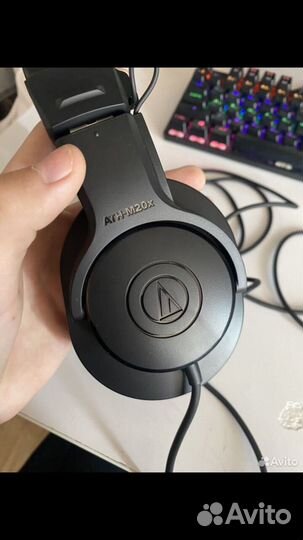 Студийные наушники audio technica