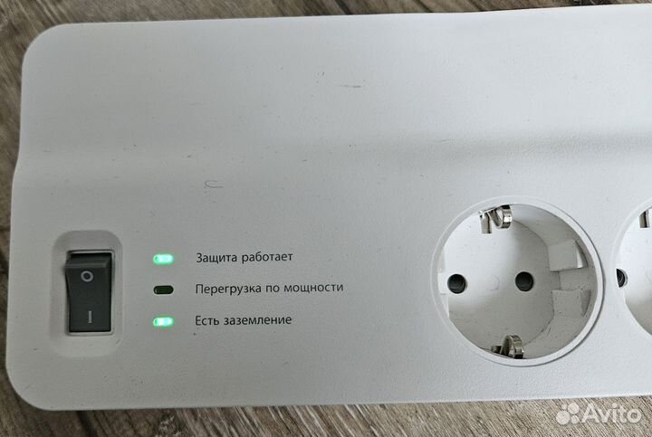 APC Essential SurgeArrest PM6-RS